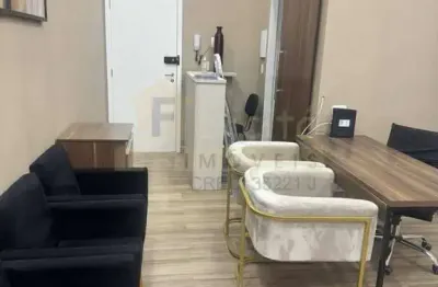 Sala comercial para alugar em centro de 40.00m² com 1 garagem