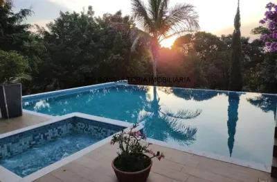 Fazenda / sítio para venda em pedregulho de 20000.00m² com 3 quartos e 1 suite