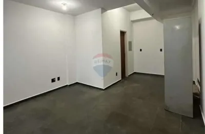 Sala comercial para venda em centro de 24.50m² com 1 quarto e 1 garagem