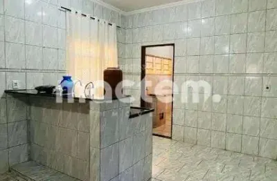 Casa para venda em residencial e comercial palmares de 207.00m² com 4 quartos, 1 suite e 2 garagens