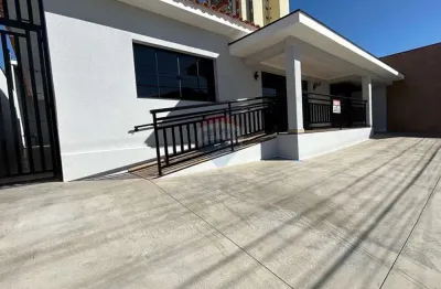 Prédio comercial para alugar em centro de 300.00m² com 7 garagens