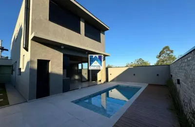 Sobrado para venda em fazenda rodeio de 270.00m² com 4 quartos, 4 suites e 3 garagens