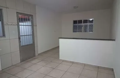 Casa para alugar em residencial santo antônio de 120.00m² com 3 quartos e 2 garagens