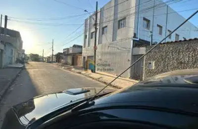 Casa para venda em alto das flores de 360.00m² com 3 quartos, 1 suite e 4 garagens