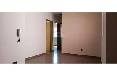 Apartamento para alugar em estoril de 66.00m² com 3 quartos e 1 garagem