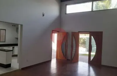 Casa para venda em parque jambeiro de 135.00m² com 2 quartos, 2 suites e 3 garagens