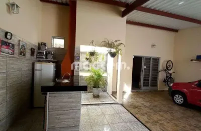 Casa para venda em parque dos pinus de 135.00m² com 3 quartos, 1 suite e 2 garagens