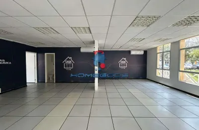 Sala comercial para alugar em alphaville de 150.00m² com 8 garagens