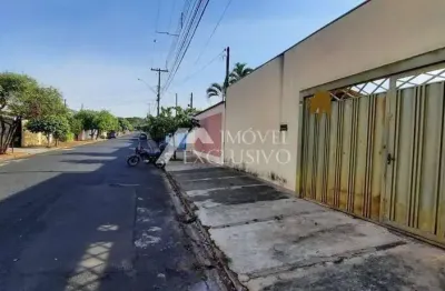 Casa para venda em parque das figueiras de 64.00m² com 2 quartos e 4 garagens