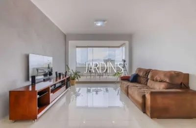 Apartamento para venda em centro de 157.00m² com 3 quartos, 1 suite e 1 garagem