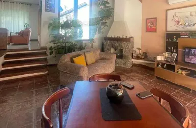 Casa para venda em vila oliveira de 306.00m² com 3 quartos, 2 suites e 5 garagens