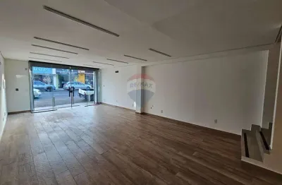 Casa comercial para alugar na Avenida Carlos Botelho, 447, Centro, Nova Odessa