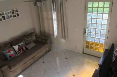Sobrado para venda em villa flora de 64.00m² com 2 quartos e 1 garagem