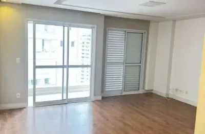 Apartamento para alugar em centro de 75.00m² com 2 quartos, 1 suite e 1 garagem