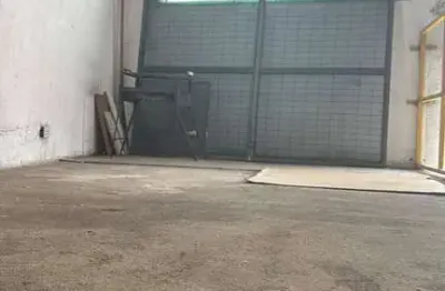 Galpão / depósito / armazém para alugar em são josé de 200.00m²