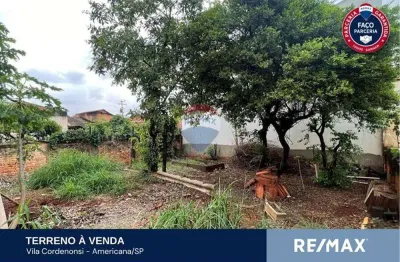 Terreno à venda na Rua Professor Miguel Couto, 519, Vila Cordenonsi, Americana