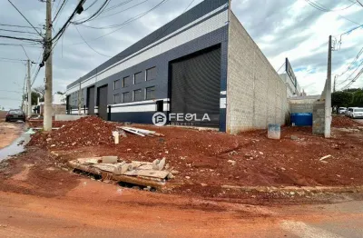 Loja para alugar em jardim werner plaas de 300.00m² com 4 garagens