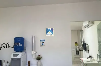 Sala comercial à venda no Parque Monte Líbano, Mogi das Cruzes 