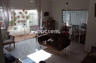 Casa para venda em residencial e comercial palmares de 201.00m² com 3 quartos, 1 suite e 2 garagens
