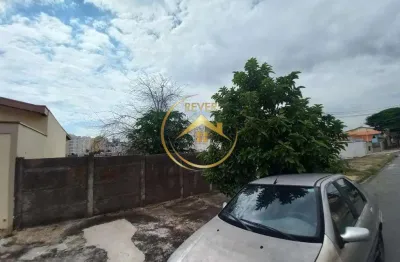 Terreno à venda na Rua Mato Grosso, Ao Lado N , Vila Santana, Campinas