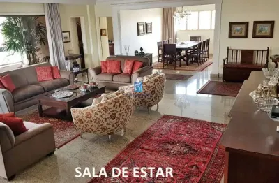 Apartamento para venda em centro de 507.00m² com 7 quartos, 3 suites e 4 garagens