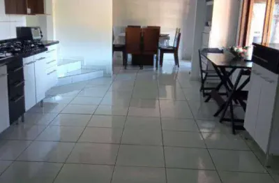 Casa para venda em quintas de maria elvira de 250.00m² com 2 quartos, 1 suite e 2 garagens