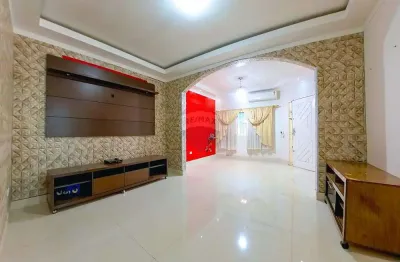 Casa para venda em jardim adelina de 219.66m² com 3 quartos, 1 suite e 2 garagens