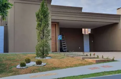 Casa de condomínio para venda em condomínio pitangueiras de 175.00m² com 3 quartos, 3 suites e 4 garagens