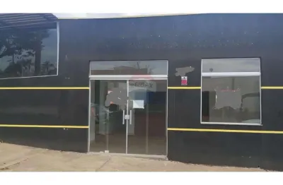 Imóvel comercial para alugar em loteamento capotuna de 156.00m² com 4 garagens
