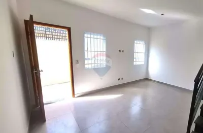 Casa com 2 quartos para alugar na Rua Tomaz Sanches Artero, 447, Vila Colorau, Sorocaba