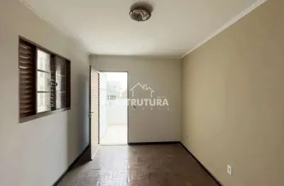 Casa com 2 quartos para alugar no Saúde, Rio Claro 