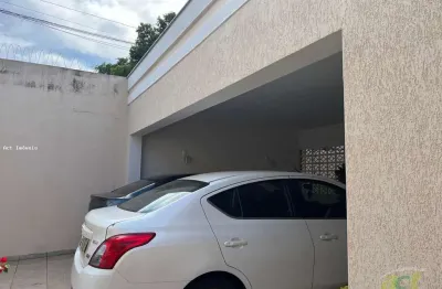 Casa para venda em ipanema de 226.00m² com 3 quartos, 1 suite e 2 garagens