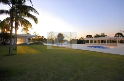 Casa para venda em moinho velho de 260.00m² com 3 quartos, 3 suites e 6 garagens
