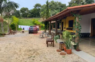 Chácara para venda em marmelada de 300.00m² com 4 quartos e 2 suites