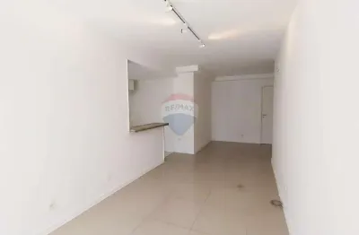 Apartamento para venda em barra da tijuca de 74.00m² com 2 quartos, 1 suite e 1 garagem