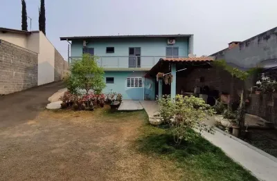 Casa para venda em jardim santa ana de 165.00m² com 4 quartos e 5 garagens