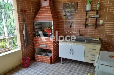 Sobrado para venda em paraibuna de 751.00m² com 3 quartos e 2 suites