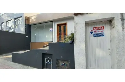 Prédio comercial para alugar em carmo de 115.00m² com 1 garagem
