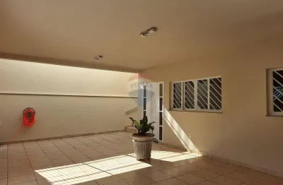 Sobrado para alugar em loteamento santa rosa de 274.37m² com 4 quartos, 4 suites e 4 garagens