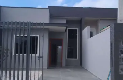 Casa para venda em gralha azul de 60.00m² com 3 quartos, 1 suite e 2 garagens