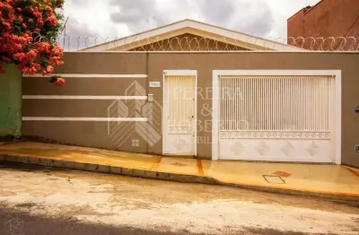 Casa para venda em jardim castelo branco de 143.00m² com 3 quartos, 1 suite e 2 garagens