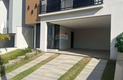 Casa de condomínio para alugar em ondinhas de 195.00m² com 3 quartos, 2 suites e 4 garagens