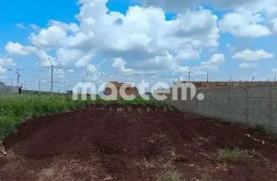 Terreno à venda no Centro, Cravinhos 