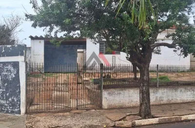 Casa para venda em vila tito de carvalho (vila xavier) de 139.00m² com 2 quartos e 1 garagem