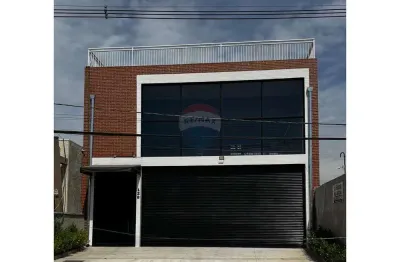Prédio comercial para alugar em centro de 372.62m² com 3 garagens