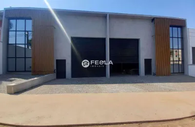 Loja para alugar em loteamento industrial machadinho de 652.00m² com 6 garagens