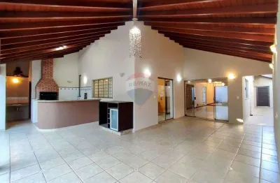 Casa para venda em vila bordignon de 222.00m² com 3 quartos, 1 suite e 2 garagens