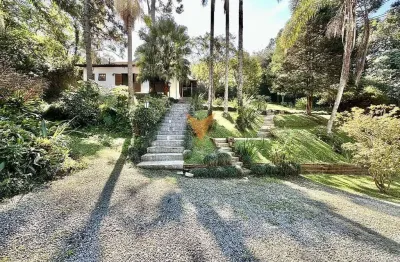 Casa para venda e aluguel em algarve de 473.35m² com 3 quartos, 1 suite e 8 garagens