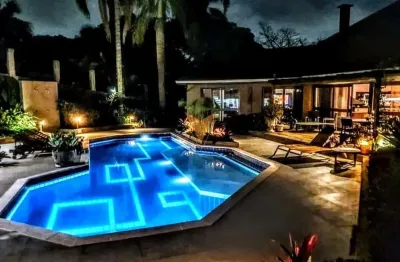 Casa para venda e aluguel em vila guarani de 850.00m² com 4 quartos, 4 suites e 6 garagens