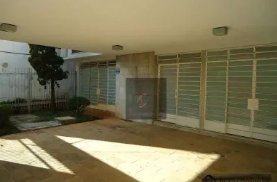 Casa para venda e aluguel em centro de 200.00m² com 4 quartos e 3 garagens